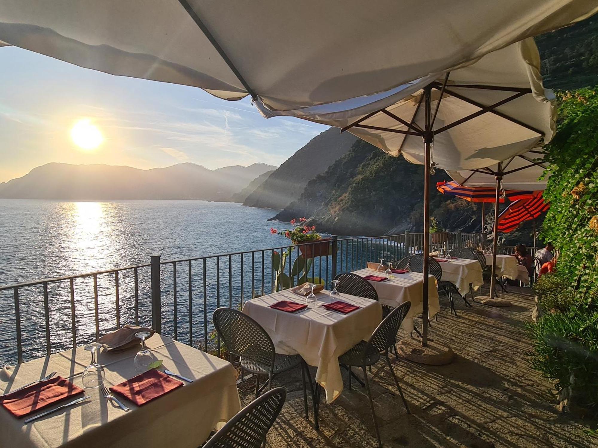 Marina Apartment, Unique, Authentic, Beachfront, 2 Aircondo Bdr , 2Bht, Easy To Train Or From Private Parking Vernazza Dış mekan fotoğraf